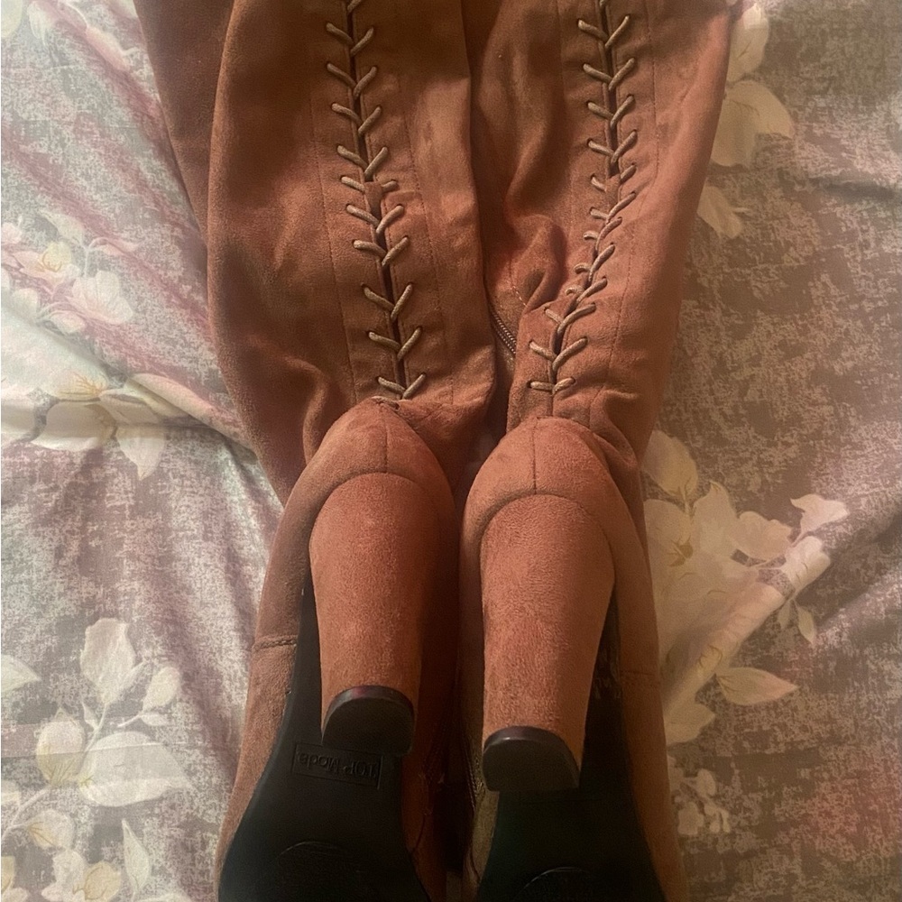 Top Moda Heel Boots - Picture 3 of 6